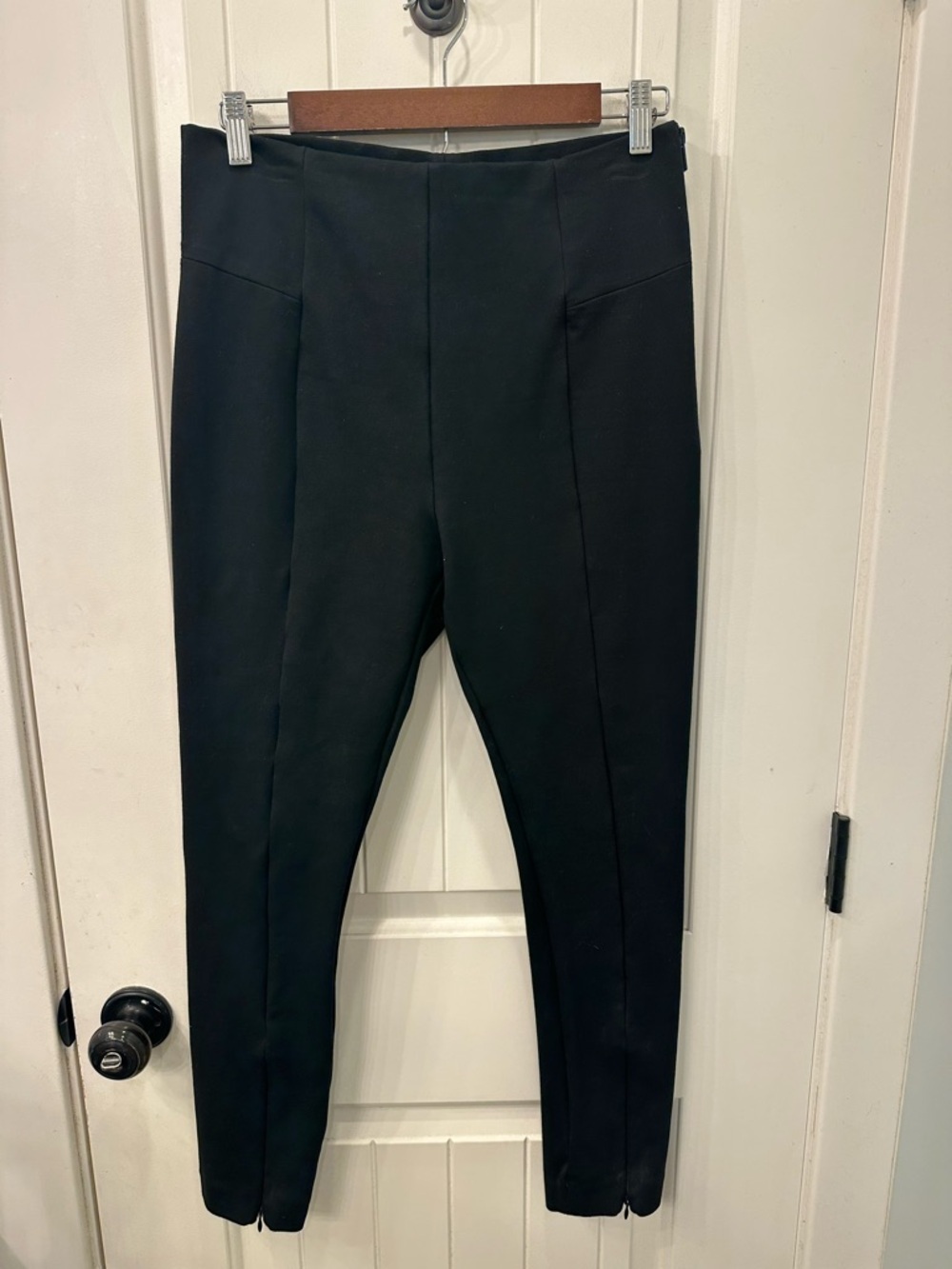 Good American Black Scuba Knit Zip Hem Pants Size 4 / Fits US 14 XL